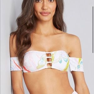 NWT ModCloth Floral Bikini Top